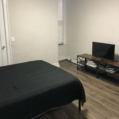 Private 2-Bedroom Apartment And New York City Manhattan Only 15 Mins Away Union City Extérieur photo